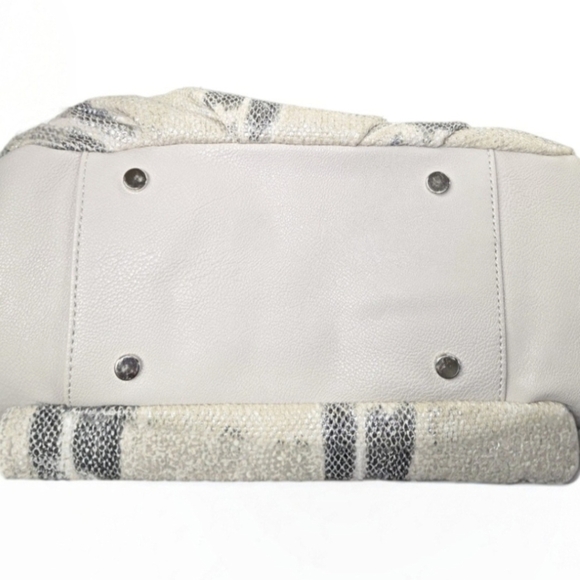 JLO Gray Faux Snakeskin Hobo/Satchel Bag Silvertone Chain Link Shoulder Straps - Picture 6 of 13